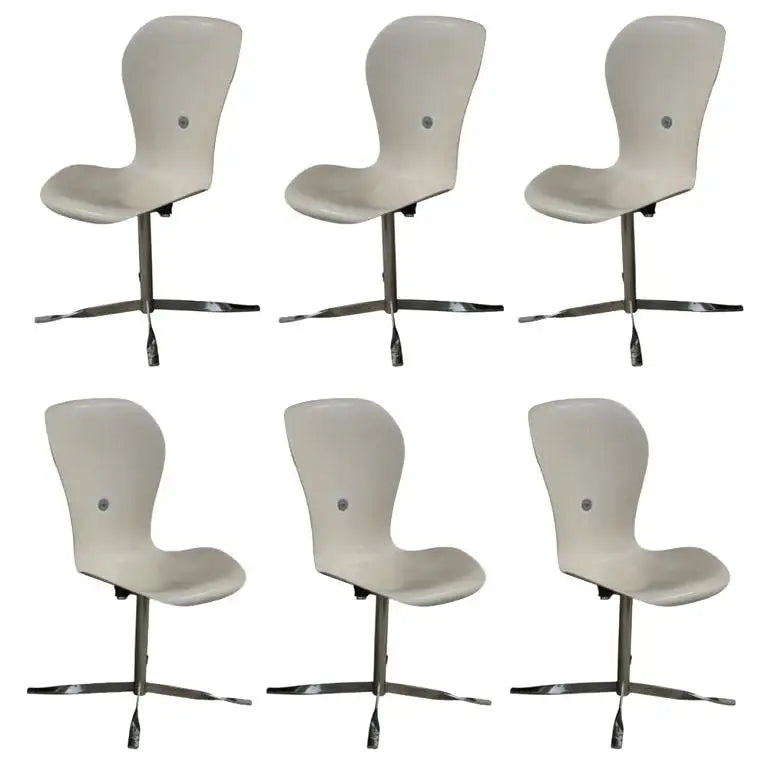 Unique designer seating - Ion Chair by Gideon Kramer