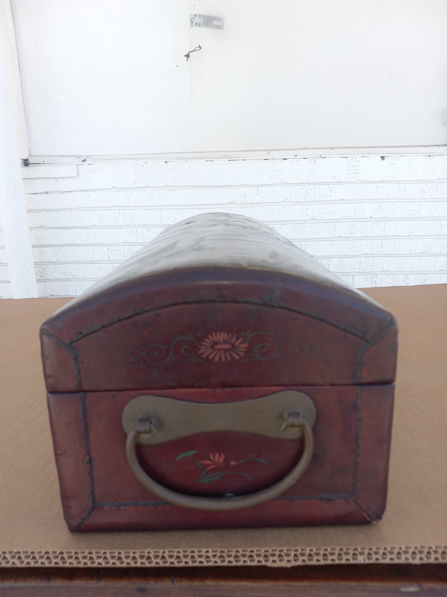 Ornate Asian lacquered jewelry storage box