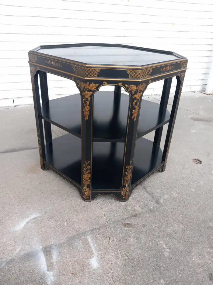 Elegant Oriental style octagon side table with glossy black lacquer.