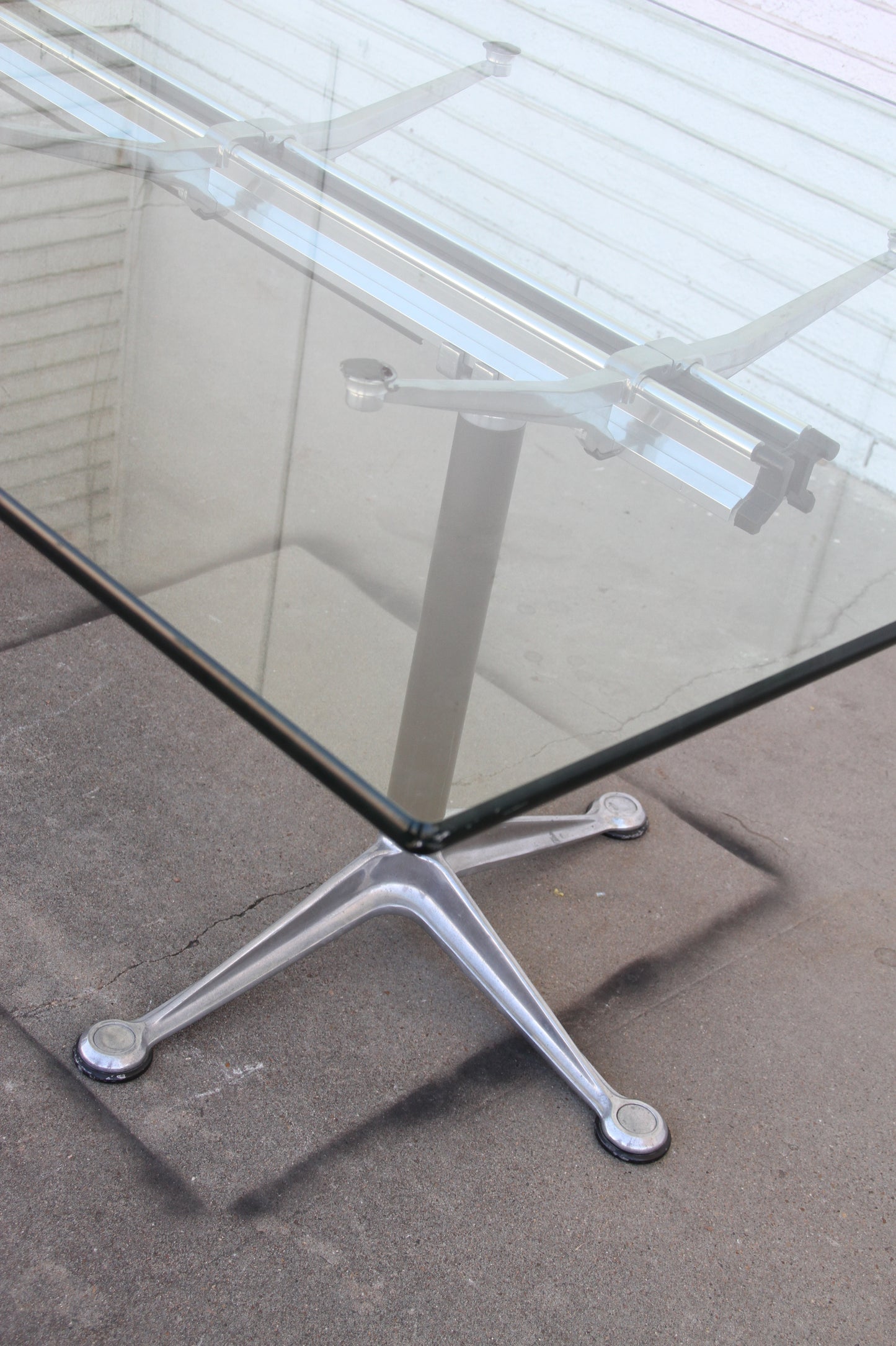 Herman Miller Burdick Group table