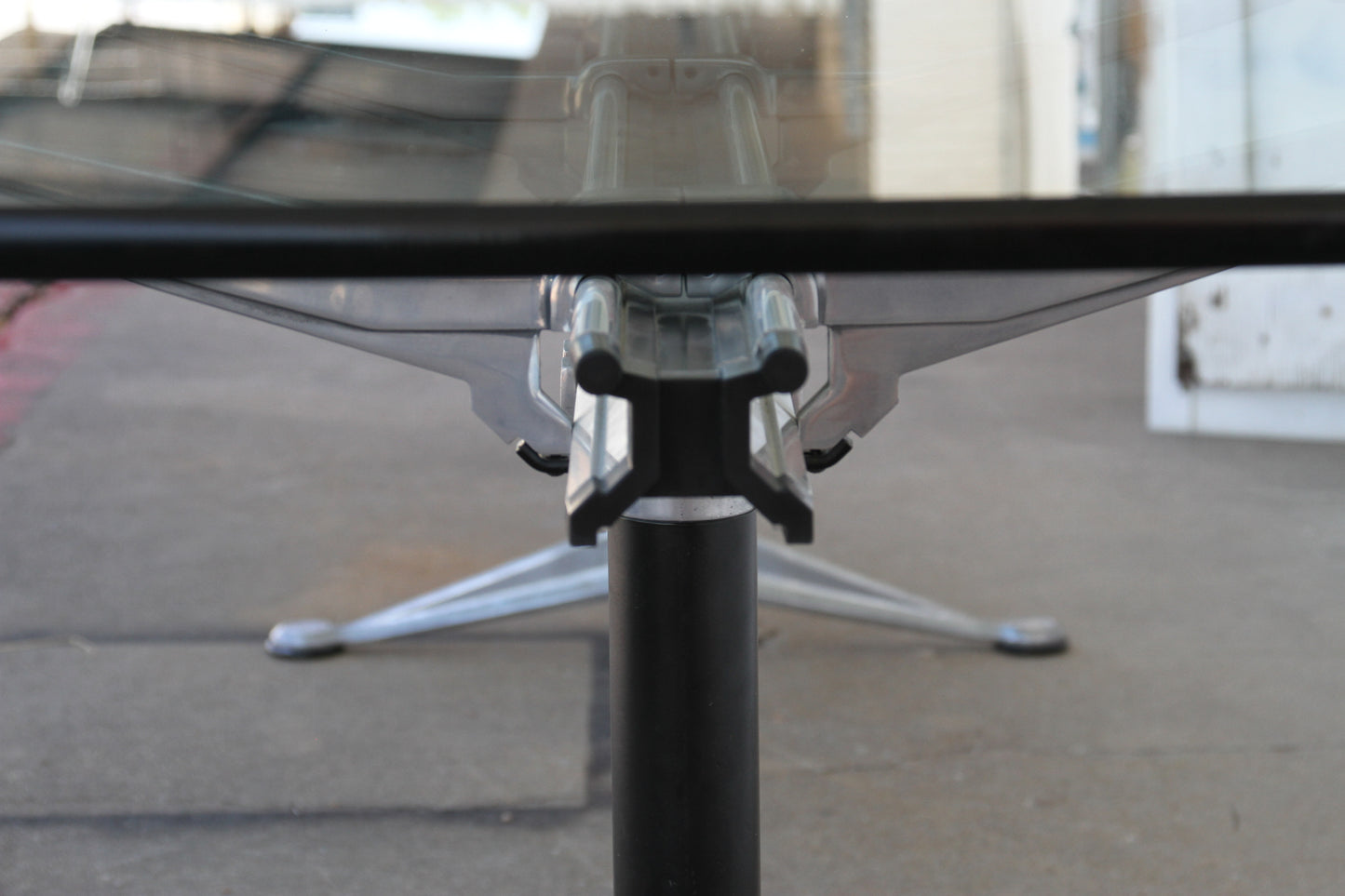 Mid-century Burdick table in dining setting