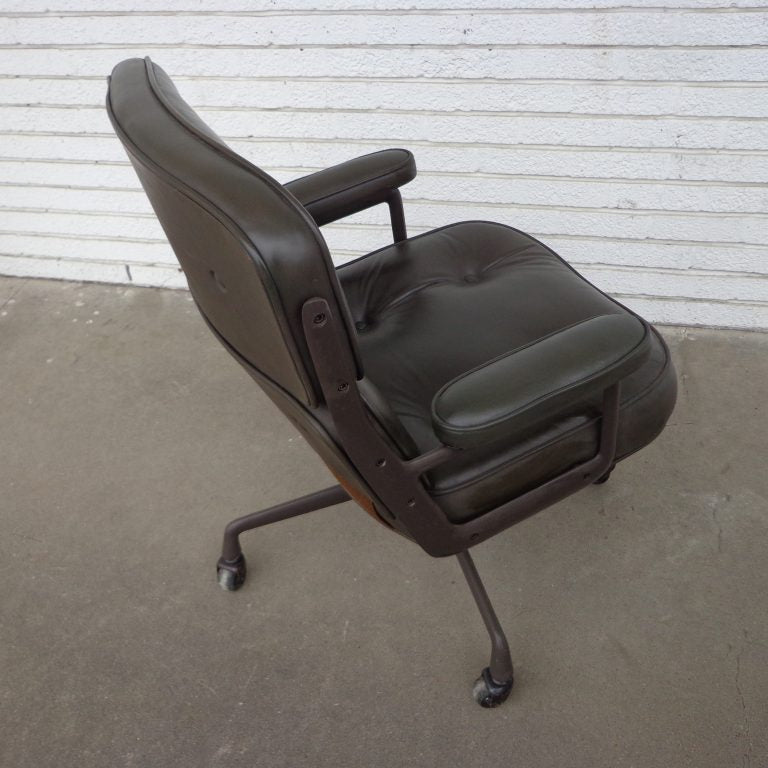 Time Life Lobby Desk Arm Chair from Herman Miller. Impeccably crafted, this iconic mid-century piece brings style and sophistication to any office or reception area.