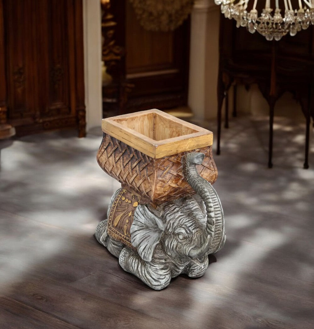 Elephant décor planter for home