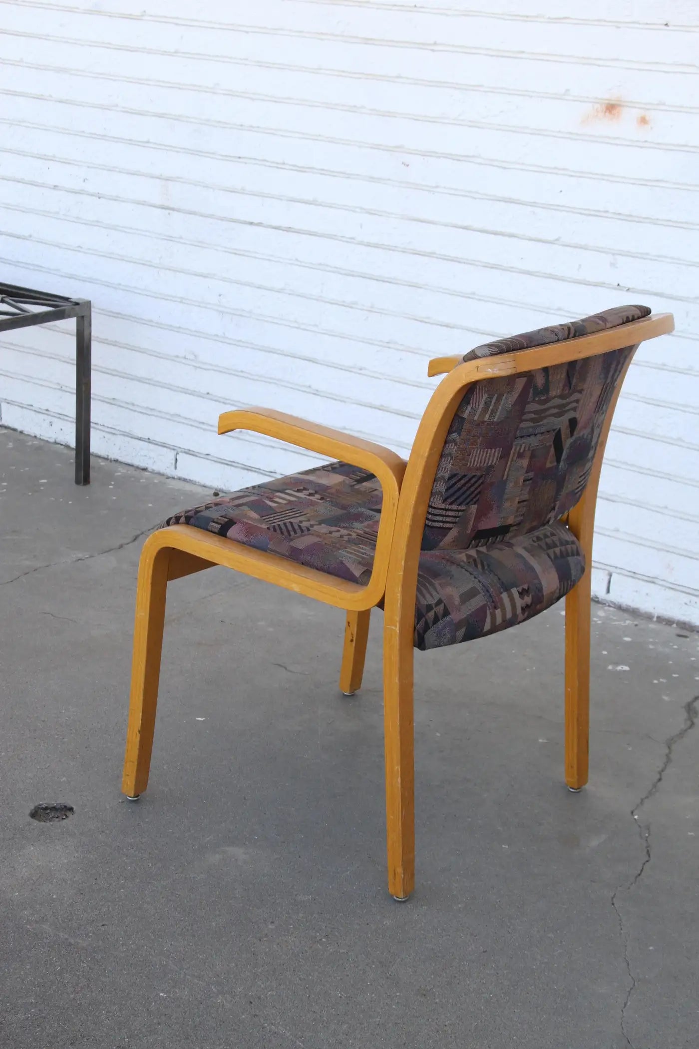Single Thonet bentwood chair with 12 available