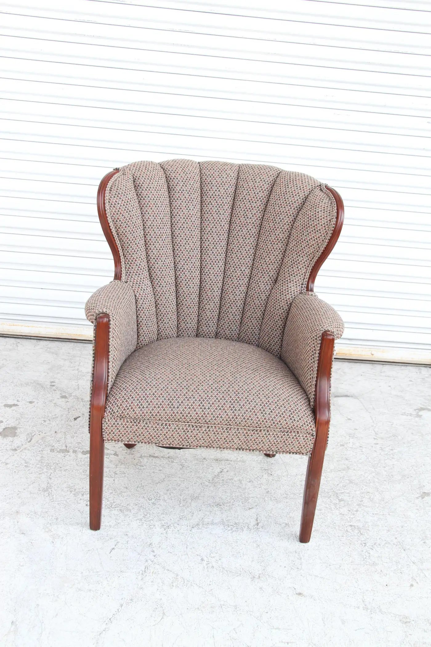 Comfortable channel back wing lounge chair