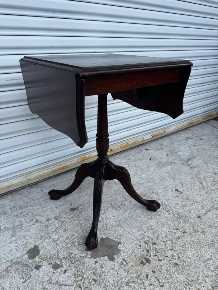 Chippendale Drop Leaf Table