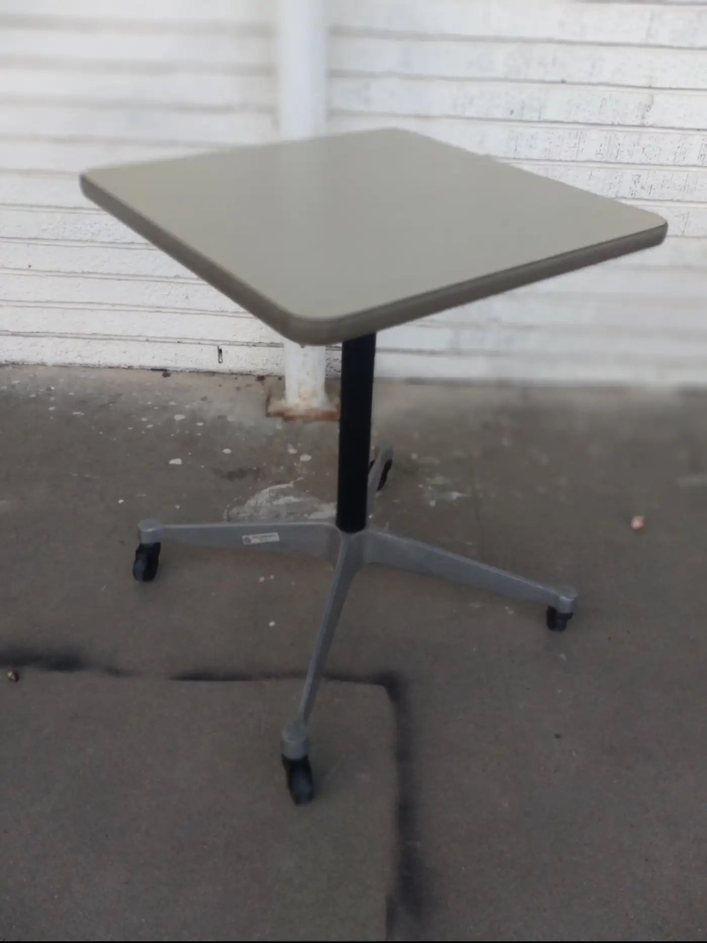 Vintage Herman Miller side table design