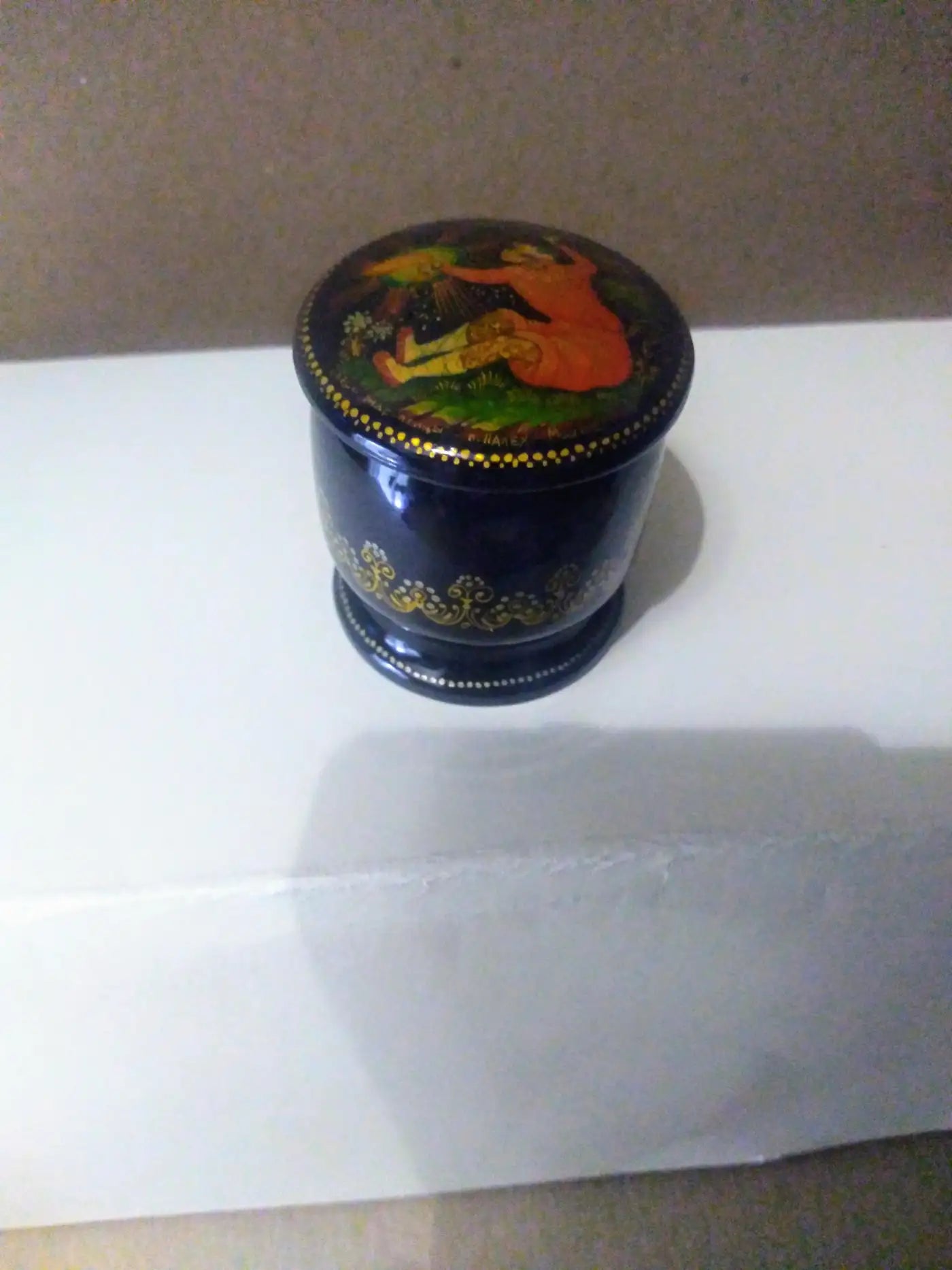 Beautiful Russian lacquer box and pin with colorful artwork