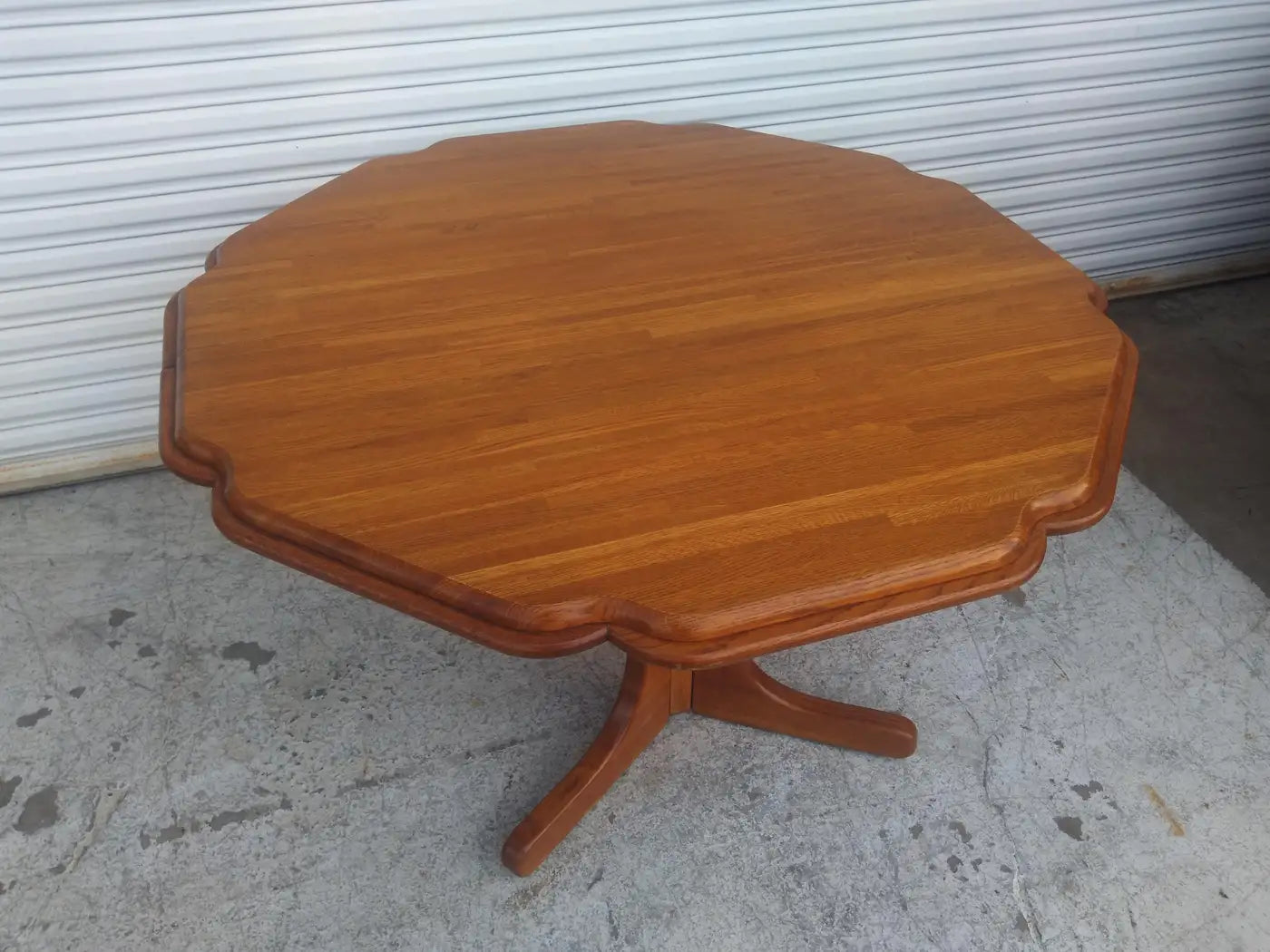 Teak wood dining table with removable leaf extension