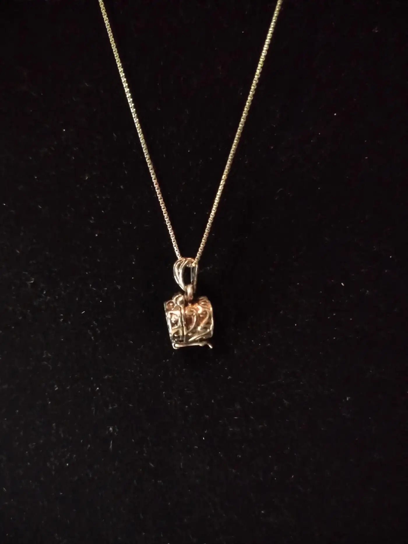Heart locket keepsake necklace in silver