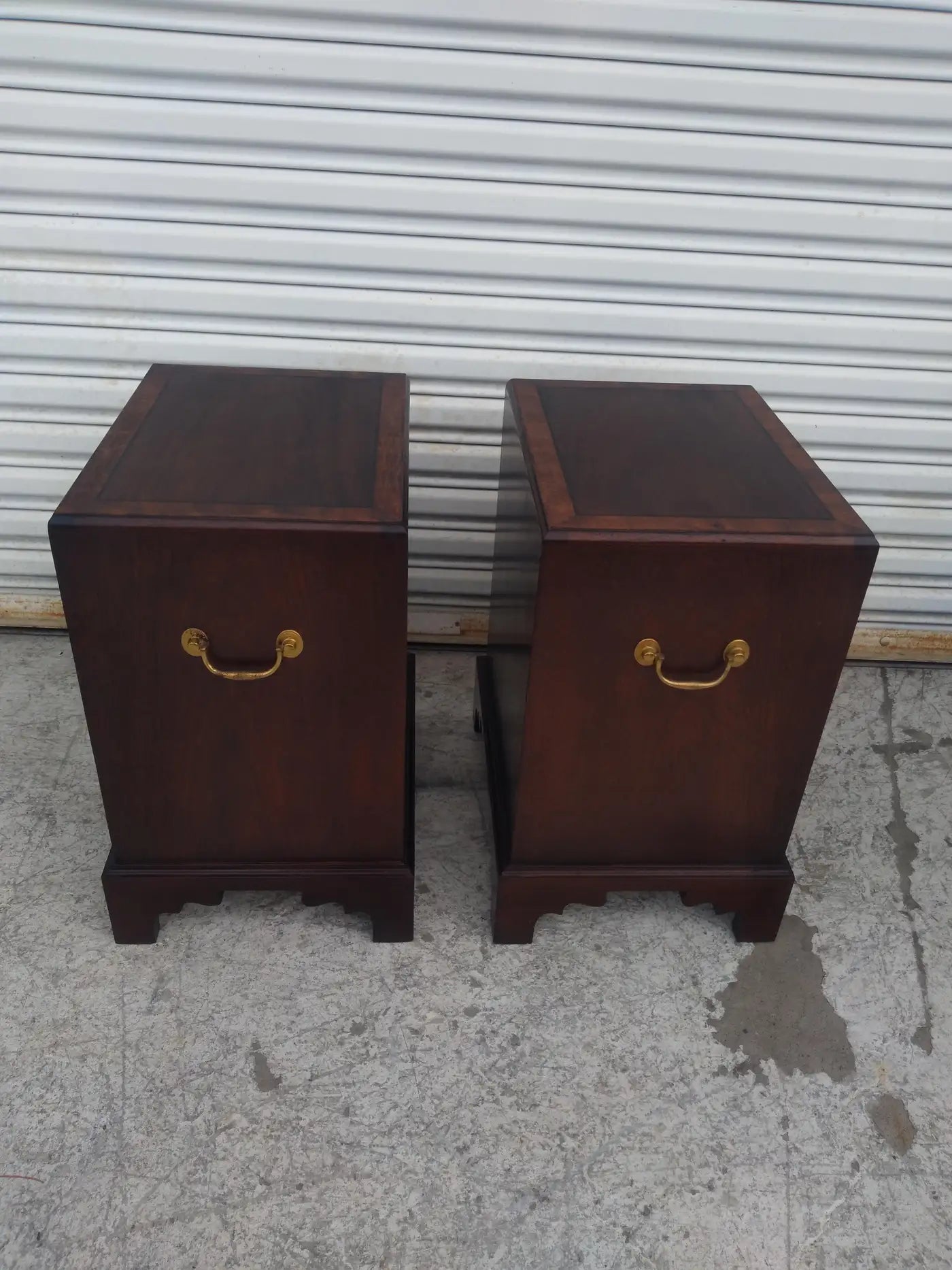 Antique-inspired Chippendale nightstands