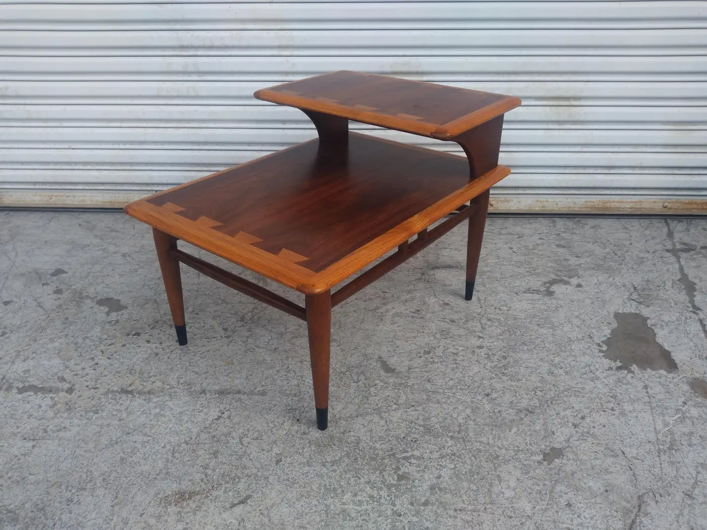 Andre Bus Step End Table for Lane Acclaim Furniture
