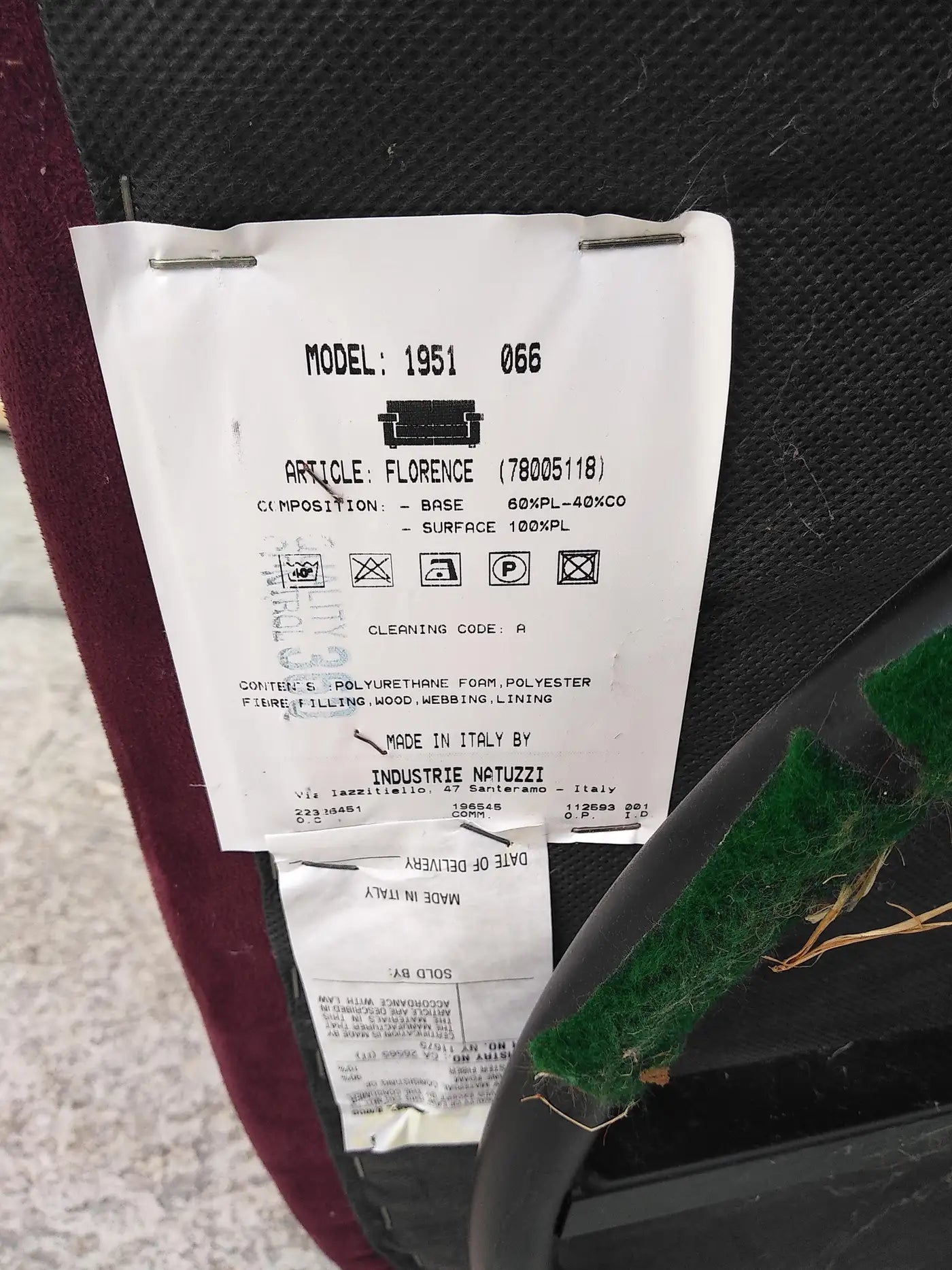 Luxury Italian swivel chair with barrel back style