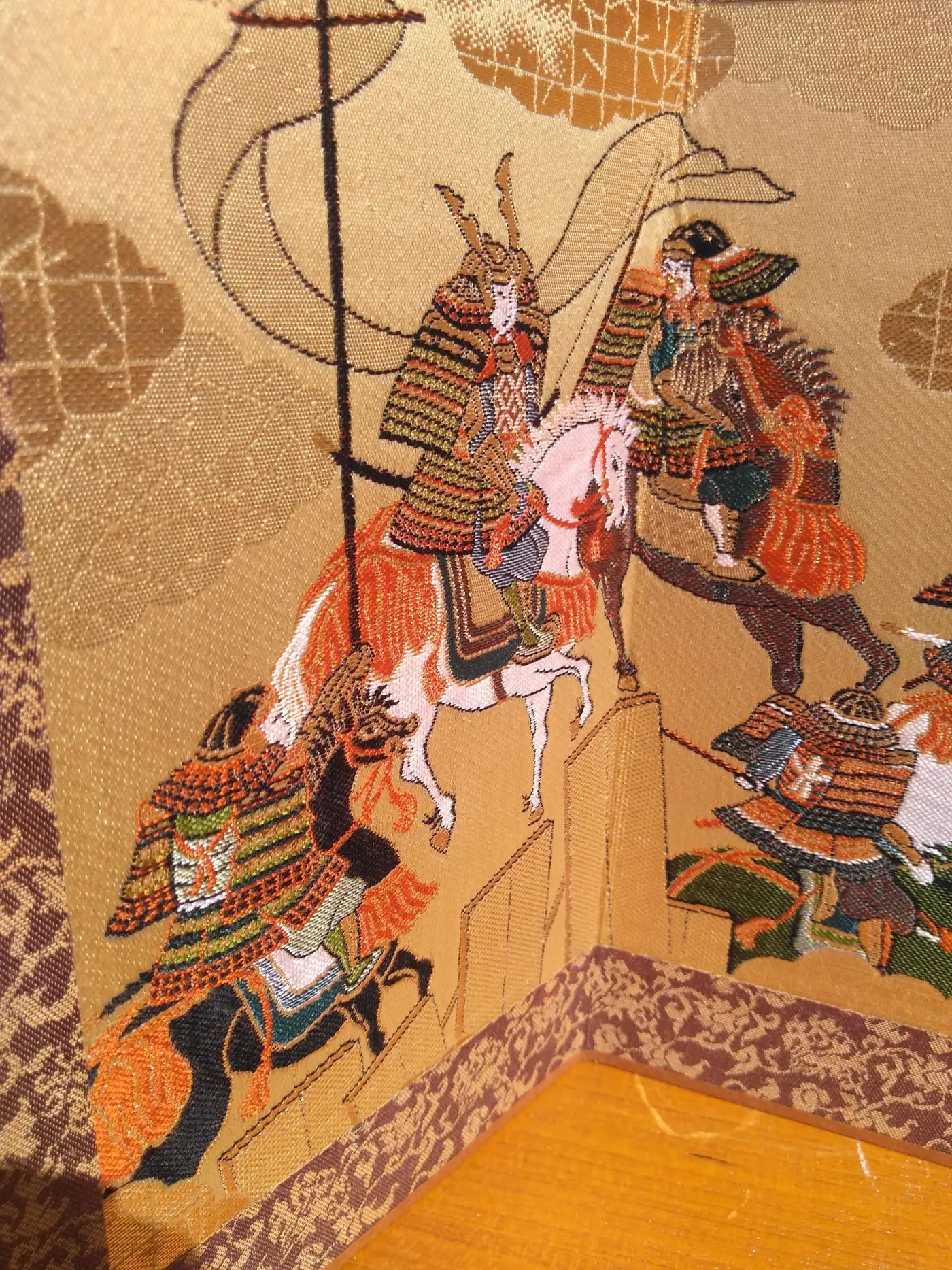 Elegant hand stitched folding desktop screen