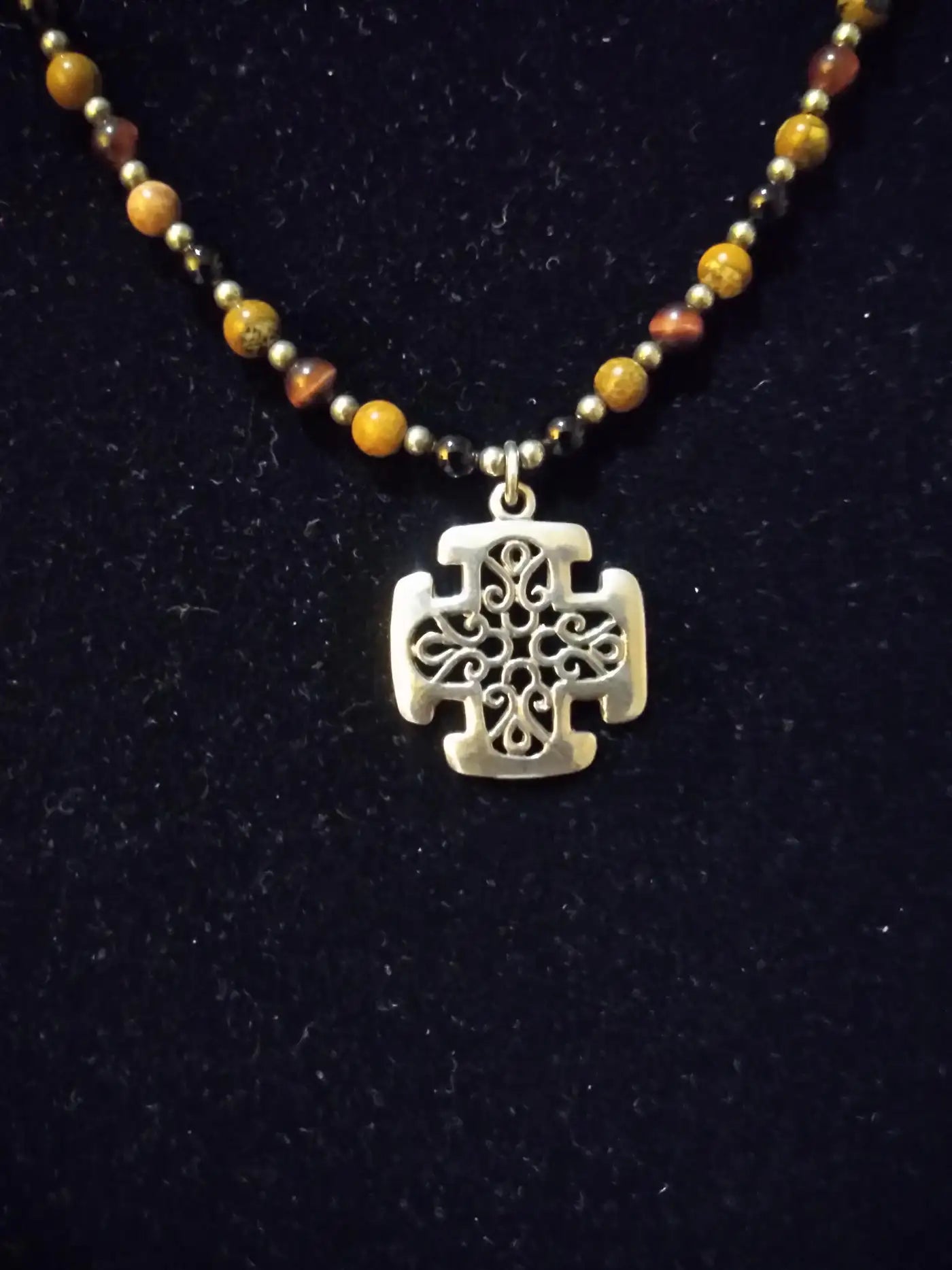 Handcrafted 18" sterling silver necklace with pendant