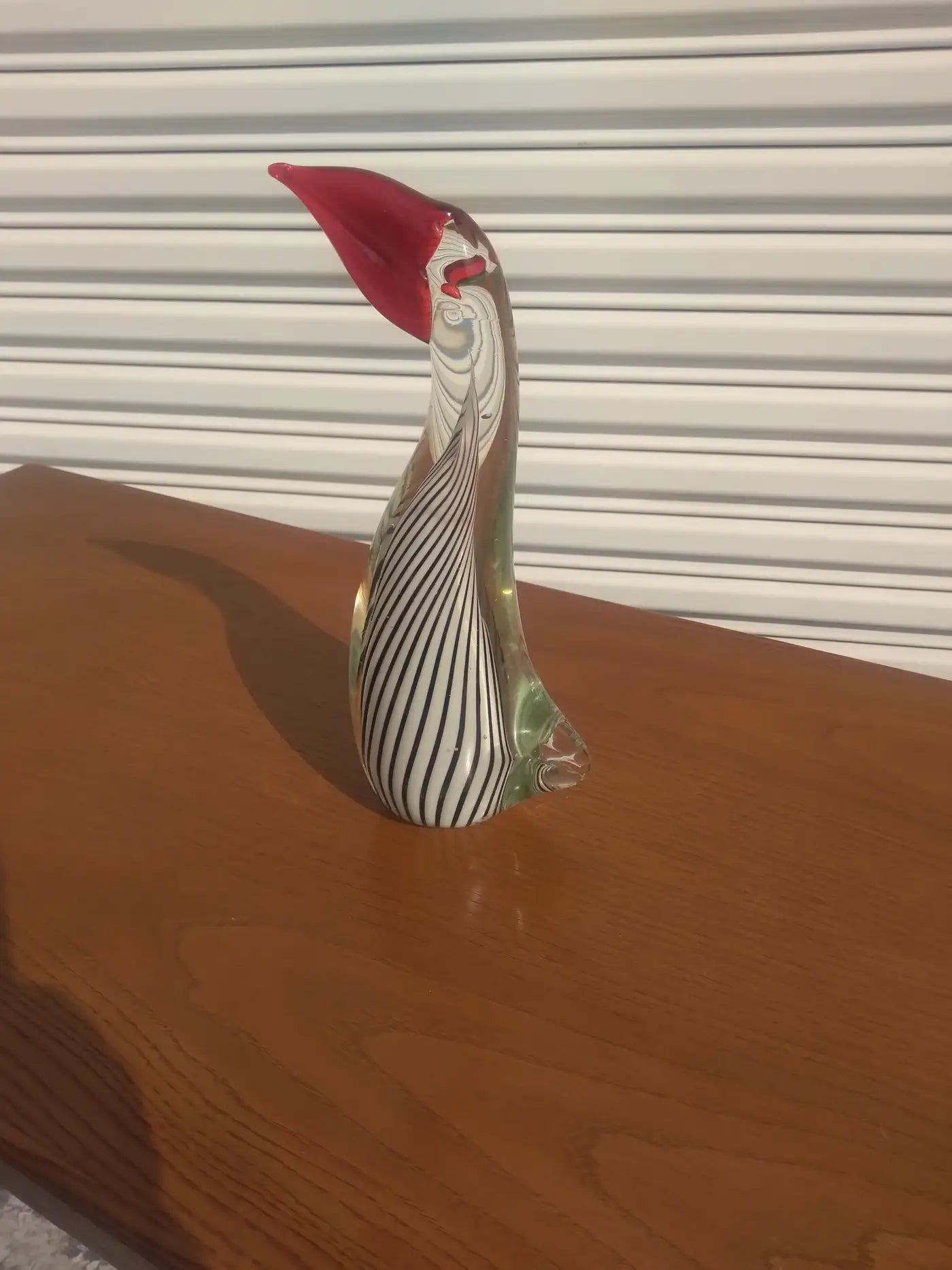 Exotic handblown glass parrot by San Pacific