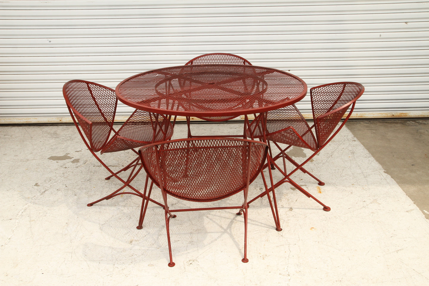 Salterini clam shell wrought iron patio set