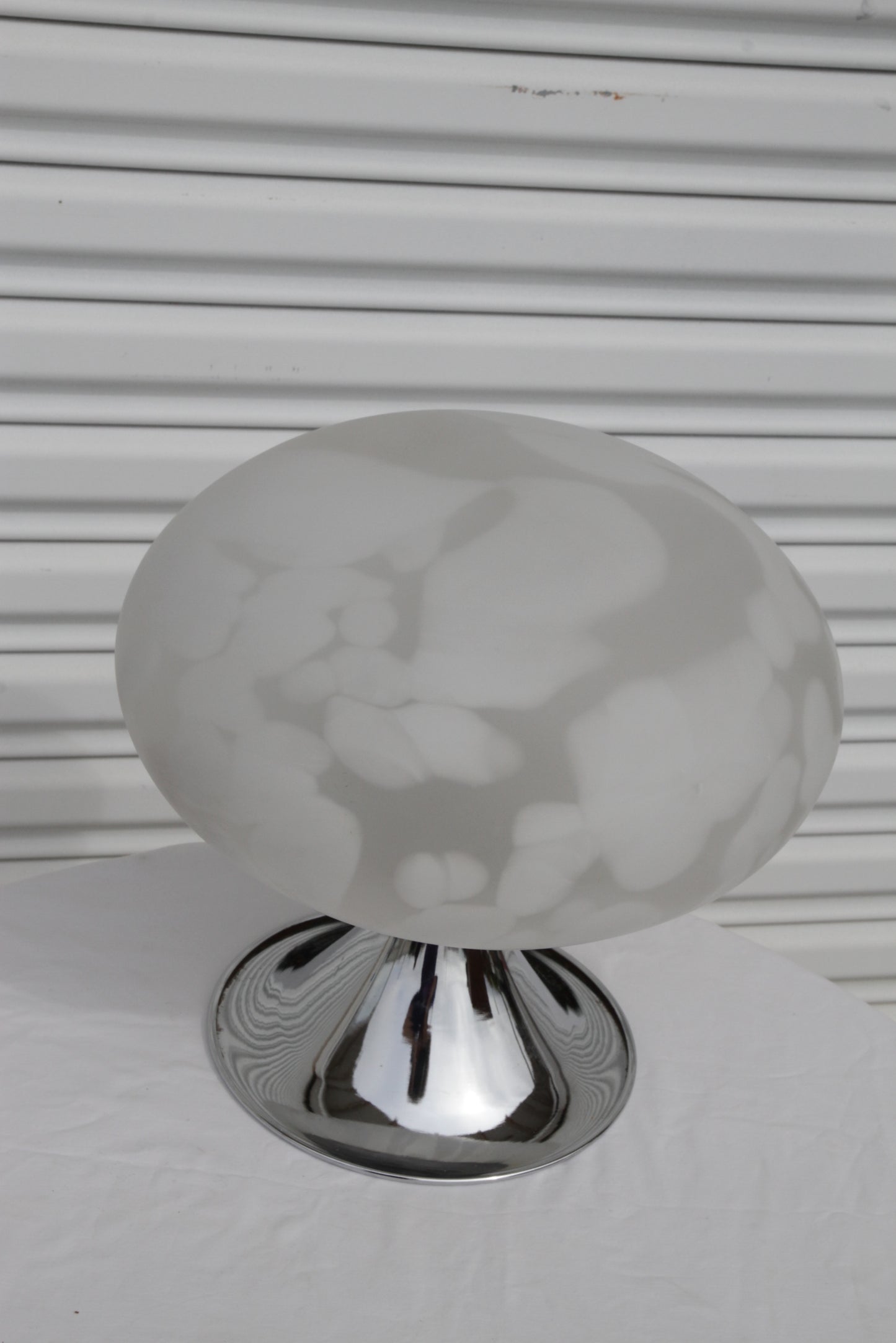 Mid-Century Modern Laurel Mushroom Table Lamps in Chrome / Silver