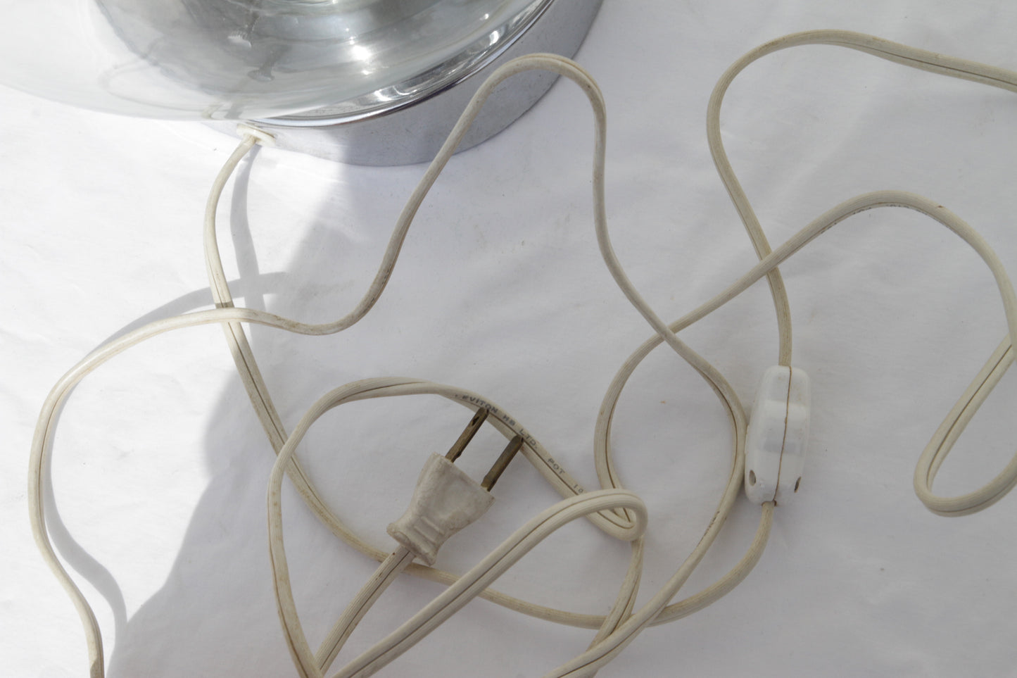 Large "Clear Ball" Glass Table Desktop Light