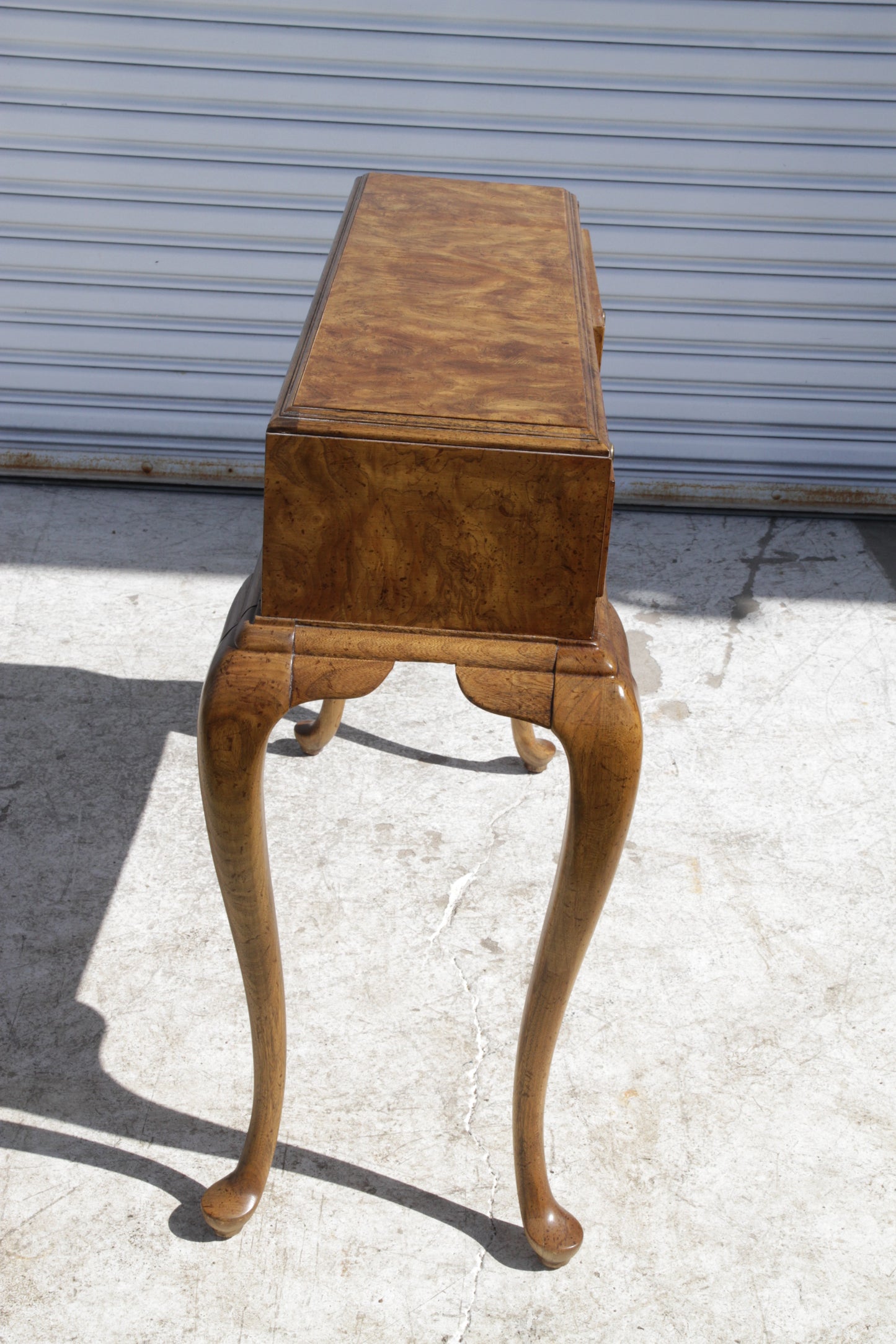 1970s American Of Martinsville Burl Ming Style Side Table