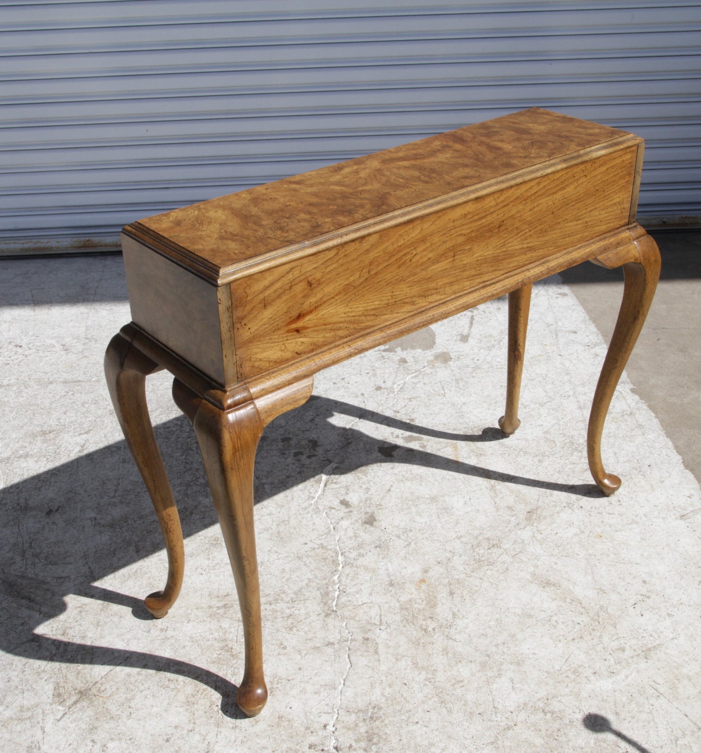 1970s American Of Martinsville Burl Ming Style Side Table