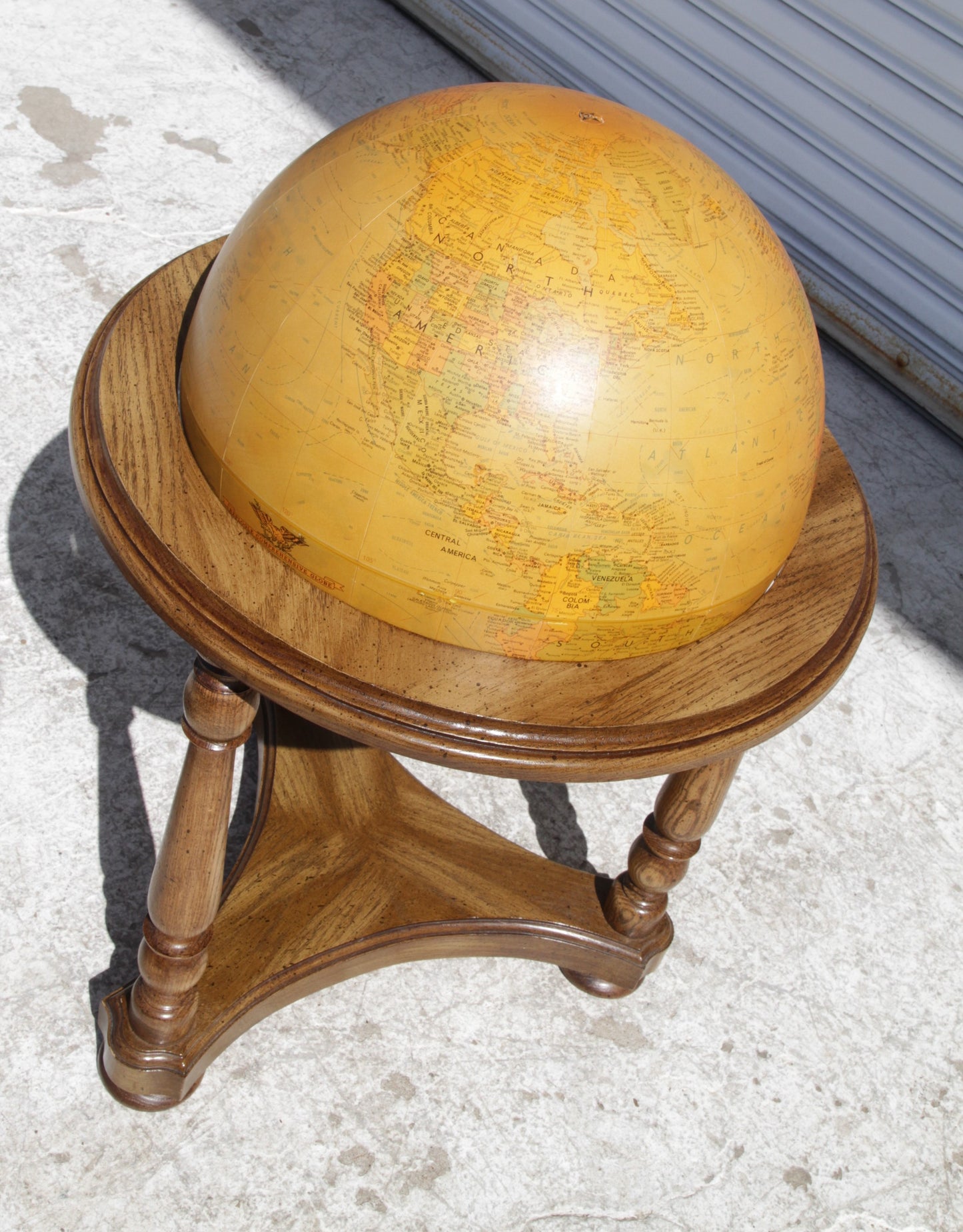 Replogle Globe Vintage 16" World Classic Globe