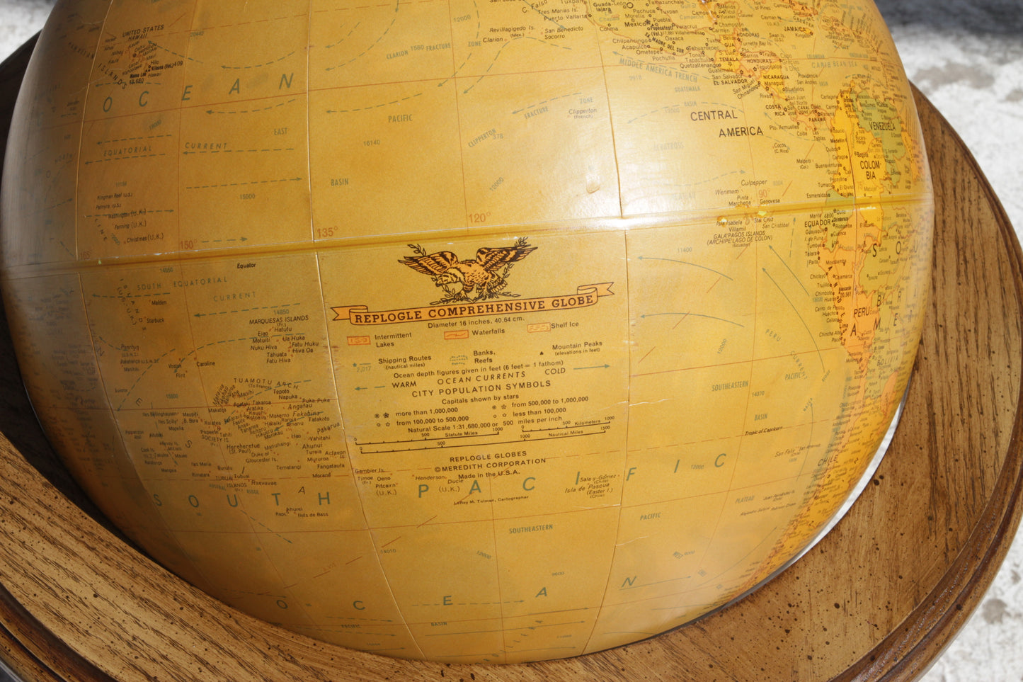 Replogle Globe Vintage 16" World Classic Globe