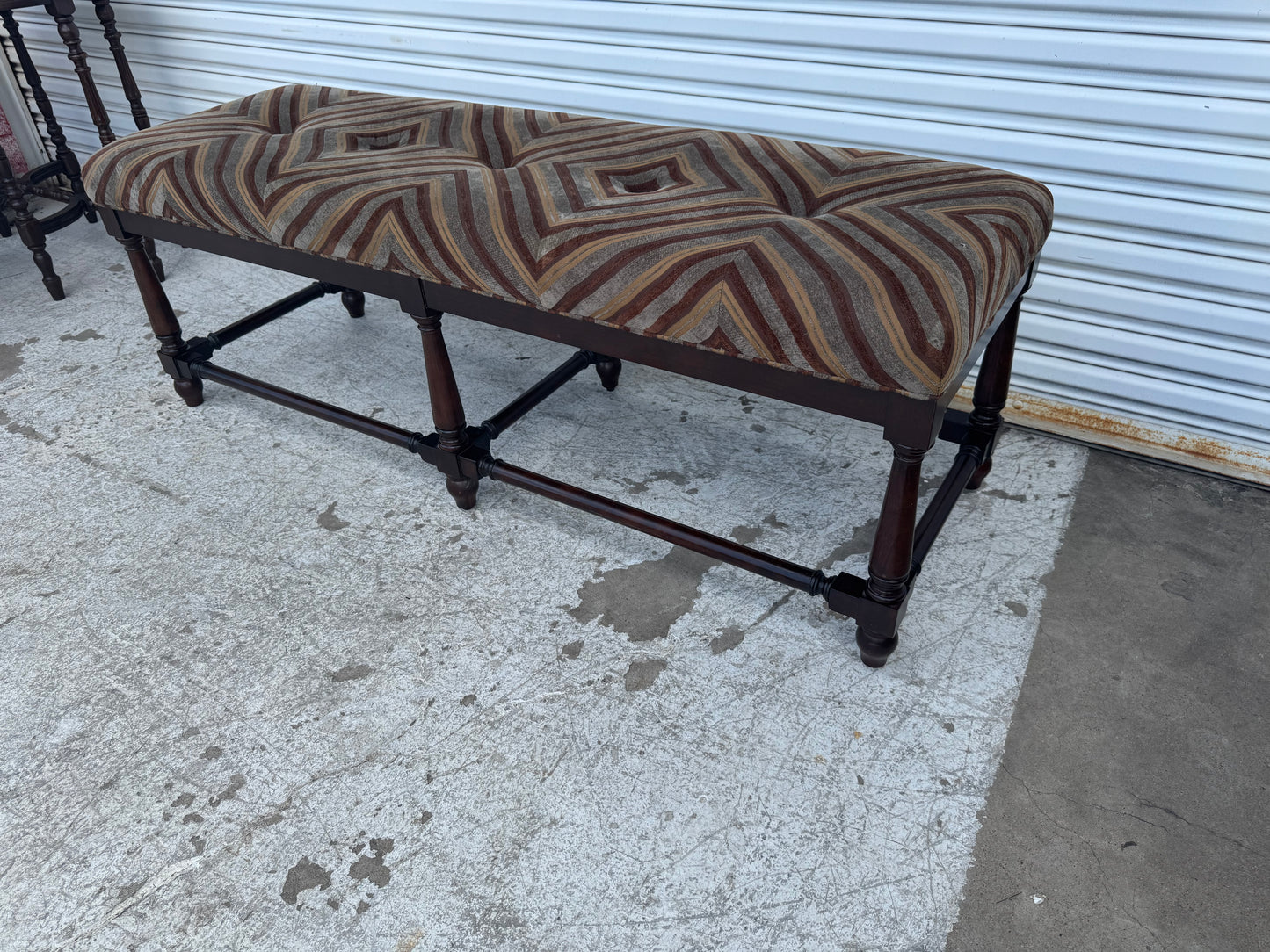 6 Leg Stretcher Base Tufted Upholstered Bench