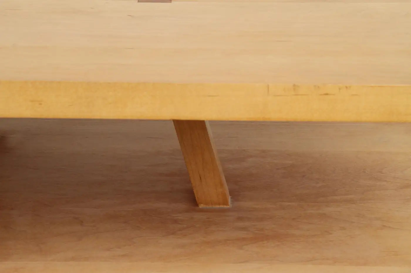 Richard Meier modern design occasional table