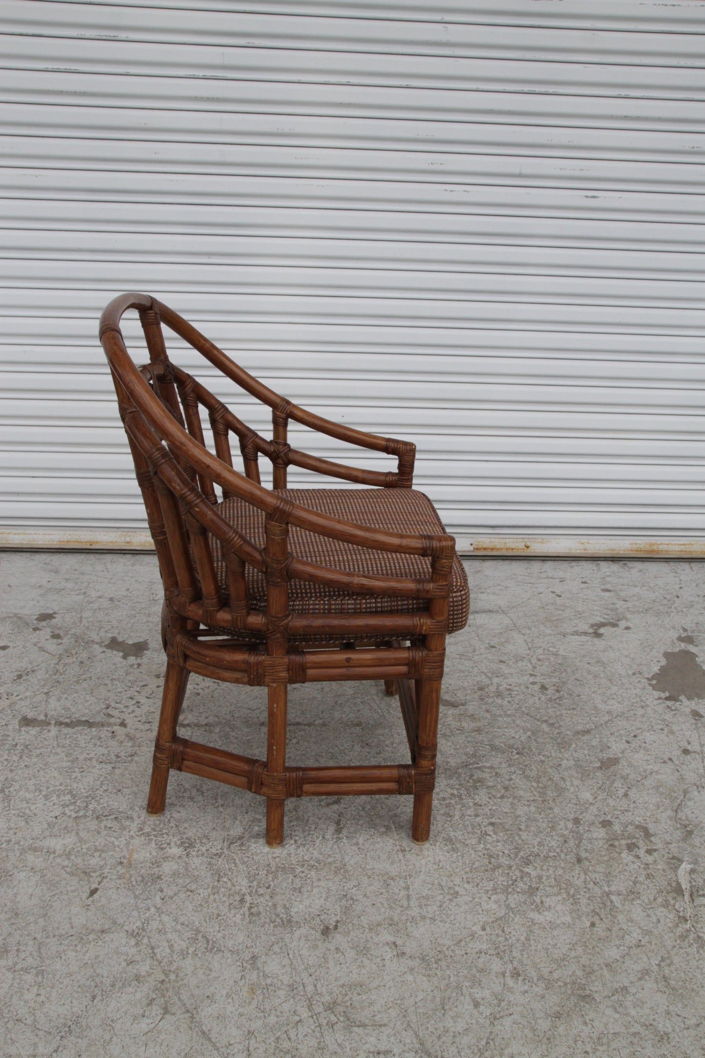 Vintage Coastal Medallion Brighton Chair