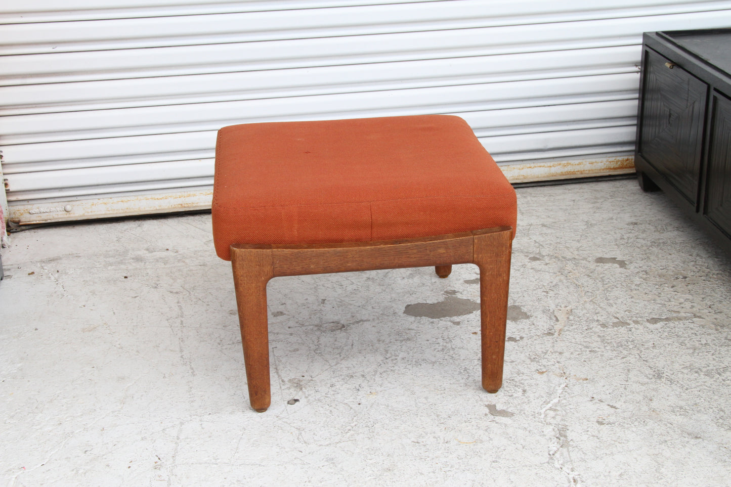Hans J. Wegner for Getama 'Cigar' Stool in Solid Oak with Orange Cushion