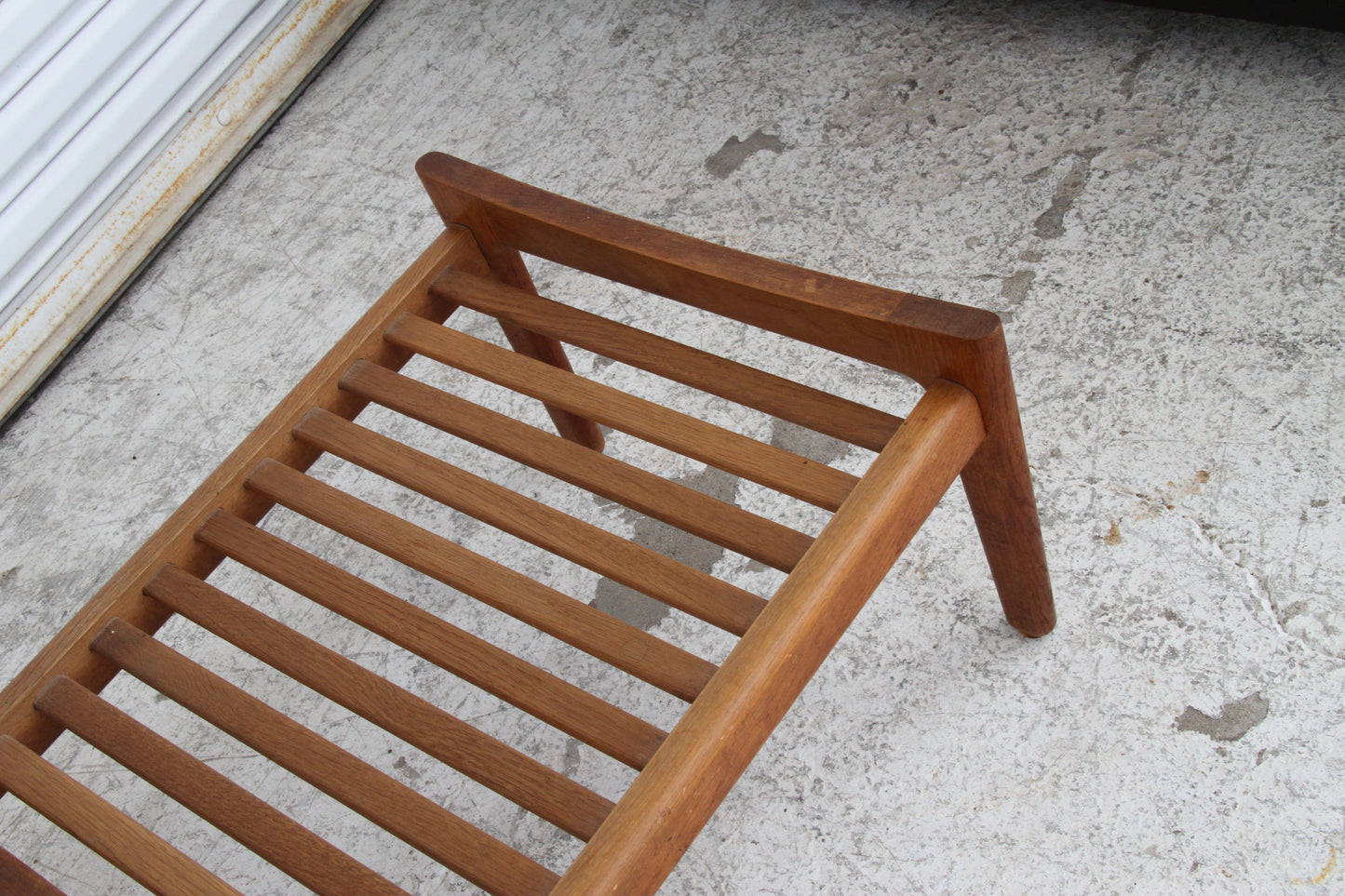 Hans J. Wegner for Getama 'Cigar' Stool in Solid Oak with Orange Cushion