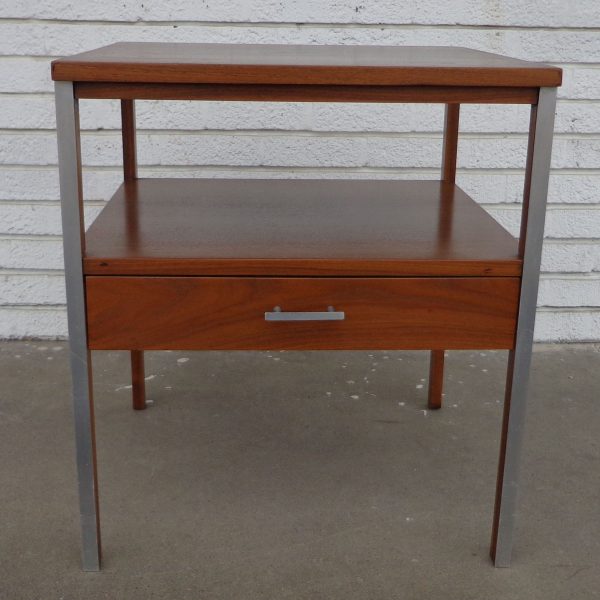 Paul McCobb MCM nightstand with drawer