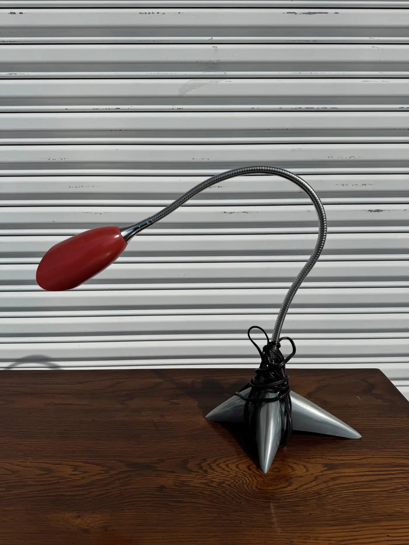 Contemporary accent lighting by Louis A. Lara Dansk