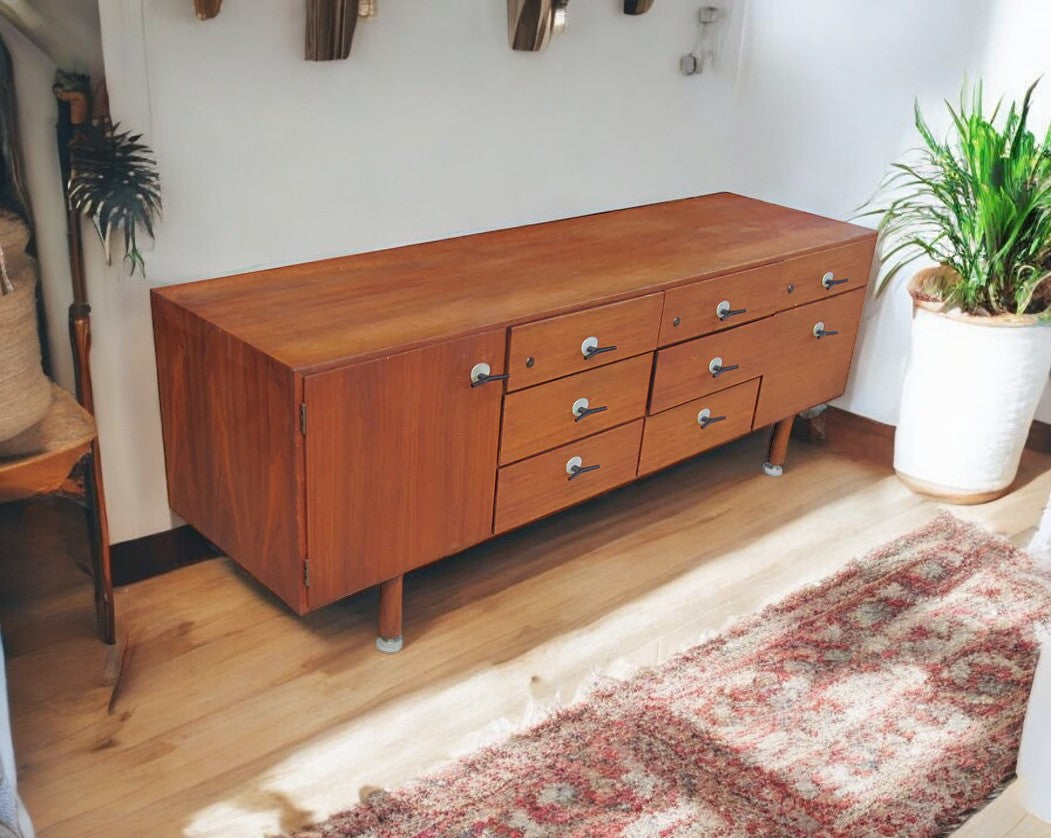 Rare Vintage Jens Risom 72″ Width Credenza with Y-Shaped Drawer Pulls (MR13348)