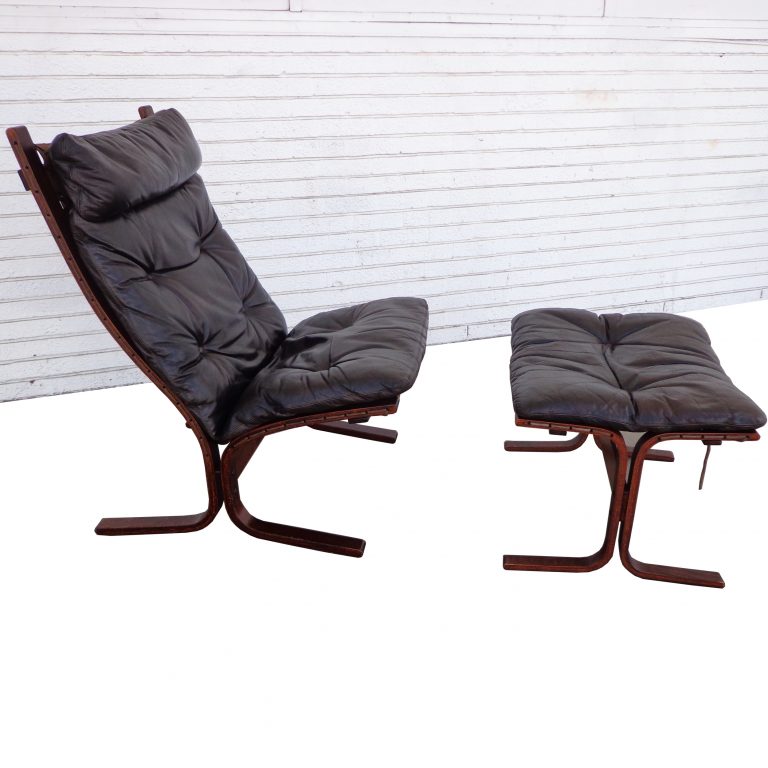 Scandinavian modern leather sling lounge chair
