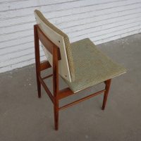 Upholstered seat and back Scandinavian side chair vintage.