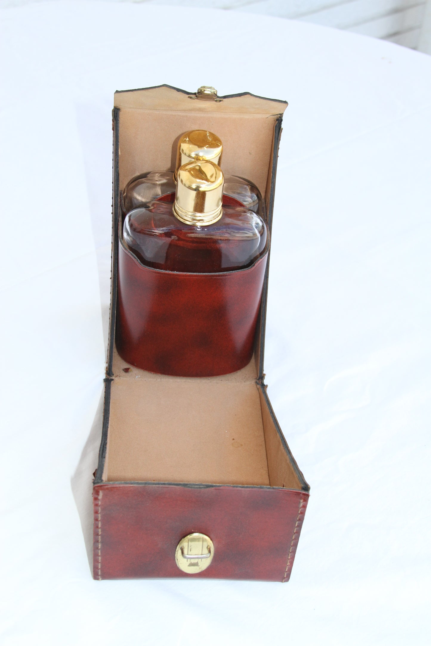 Vintage Traveling Bar and Pair of Flask in case