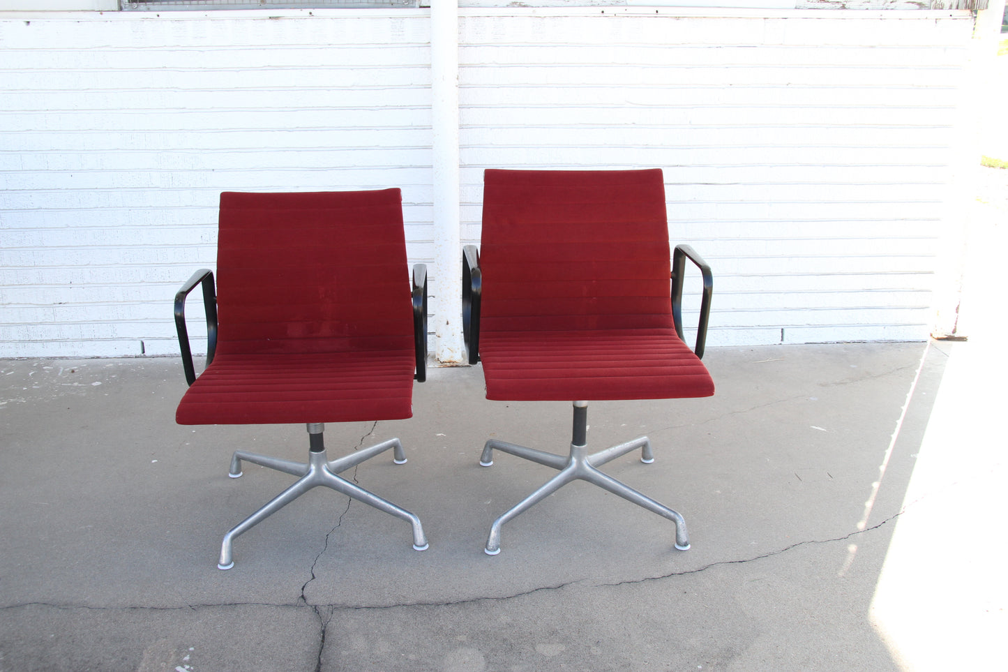 Vintage Herman Miller Aluminum Group Red Fabric Chair