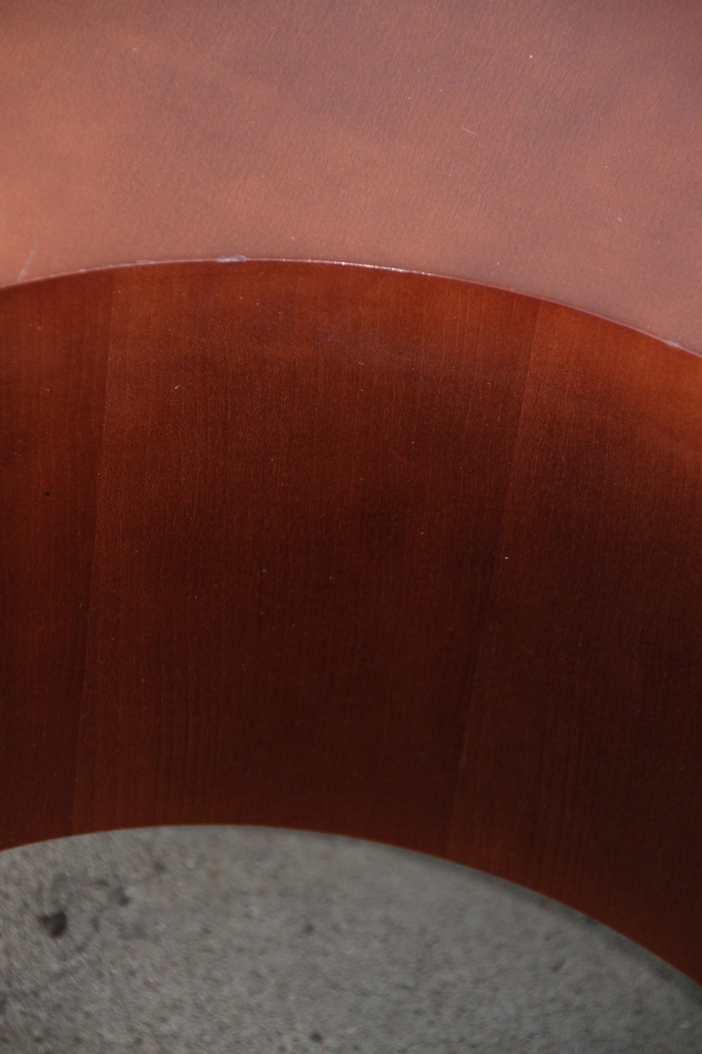 Steelcase round table for creative spaces