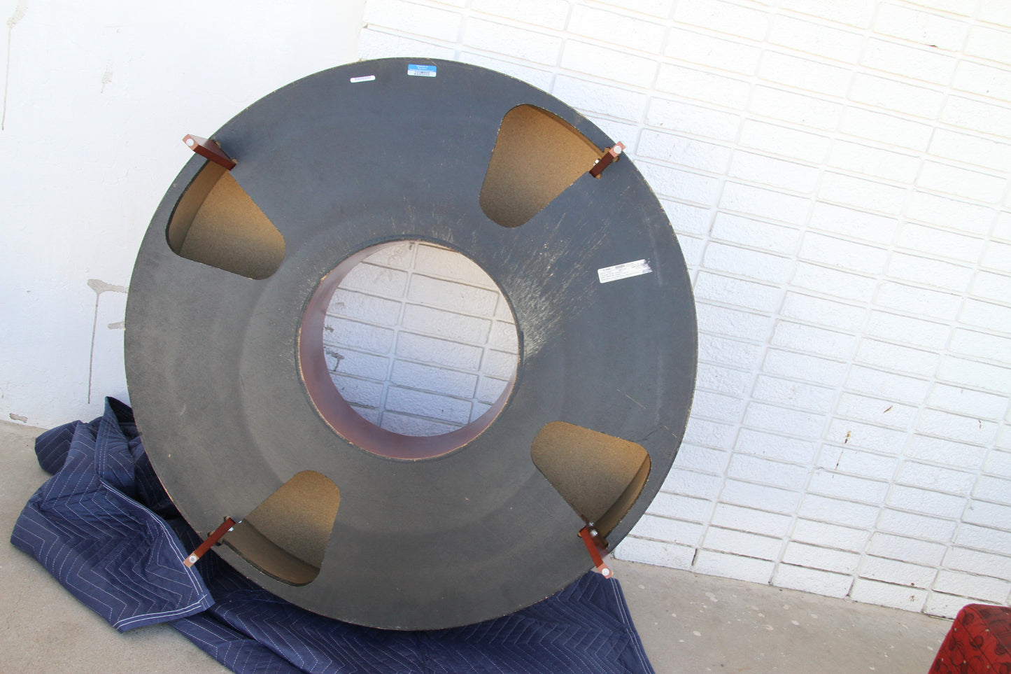 Round Coalesse table for modern office