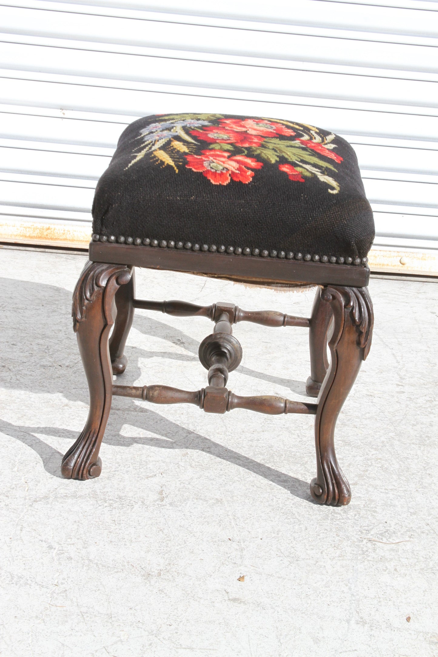 Vintage outdoor Gello bench