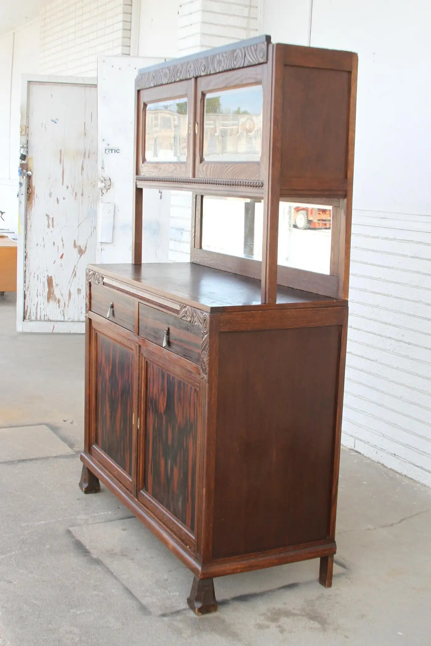 Dining room antique sideboard furniture