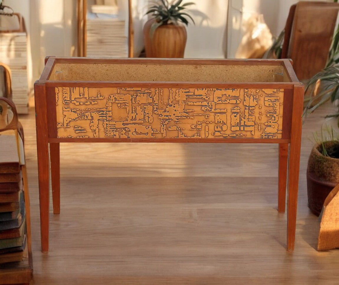 Vintage Scandinavian planter with copper sides