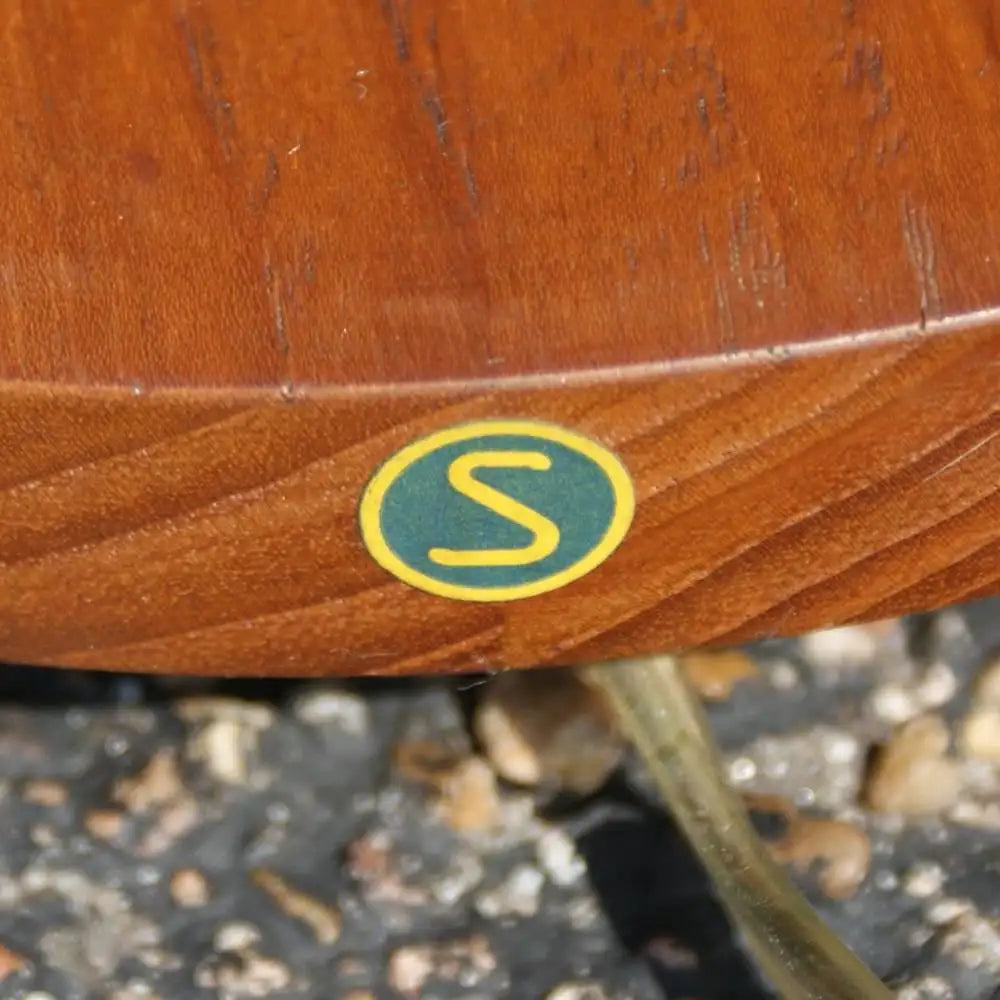 Classic decorative wood and brass floor lamp vintage style