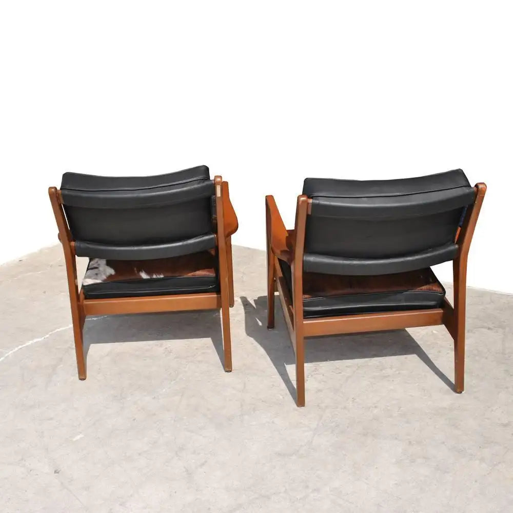 Pair Vintage Mid Century Restored Jens Risom Lounge Chairs