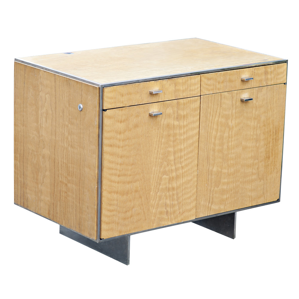 33″ Vintage GF Davis Allen Oak Credenza (MR12557)