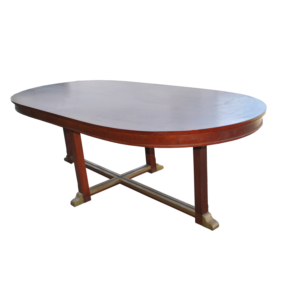 Oval antique-style conference table with classic design