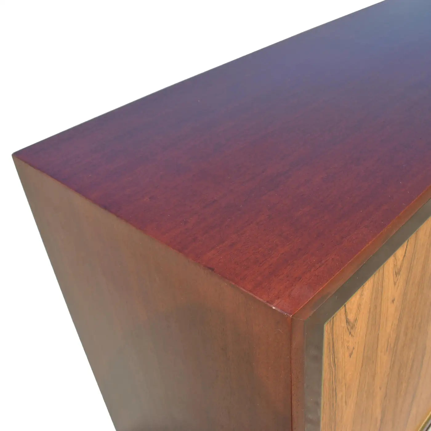Luxury rosewood credenza by Harvey Probber