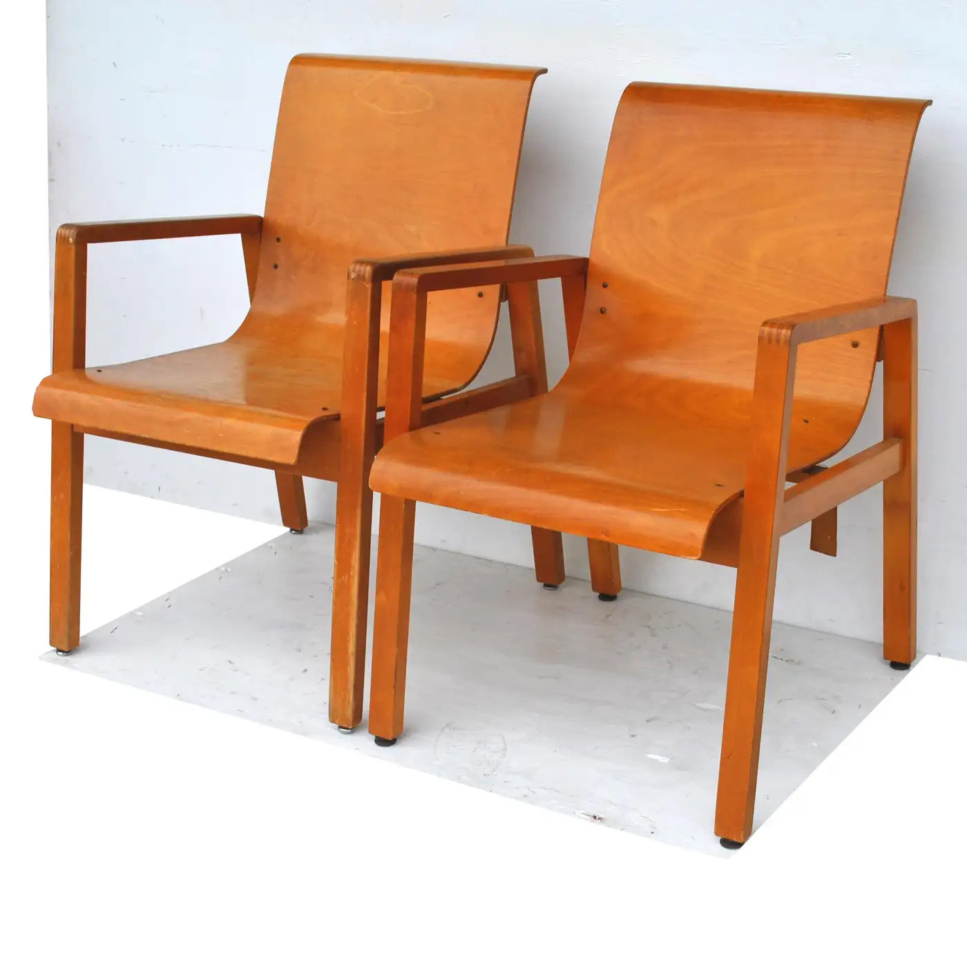 Vintage Pair Hallway 403 Chairs by Alvar Aalto